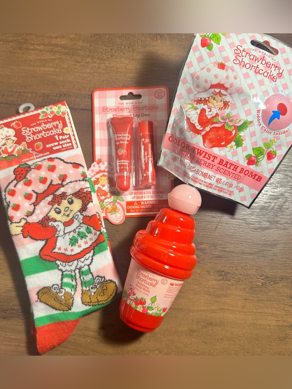 Strawberry Shortcake Bundle: Crew Socks, 2pk Lip Care, Body Wash, Bath Bomb NEW